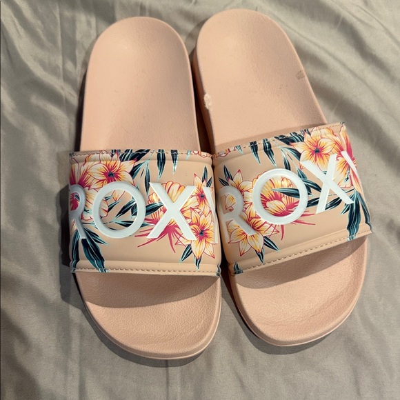 Roxy Tropical Floral Sandals - Cream and Pink - Picture 3 of 6